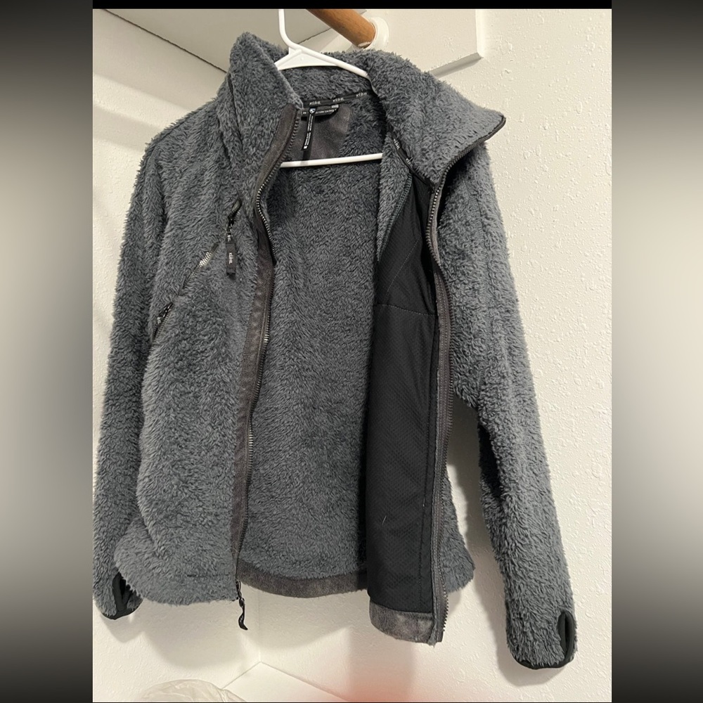 GUC Kuhl fuzzy jacket